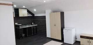Гостевой дом Apartmani Ambiente Плав Стандартный двухместный номер с 2 отдельными кроватями и видом на горы-6